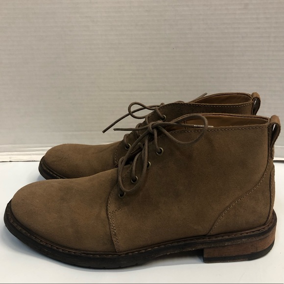 Men’s CLARKS Clarkdale Base Taupe Suede Boots main image 6
